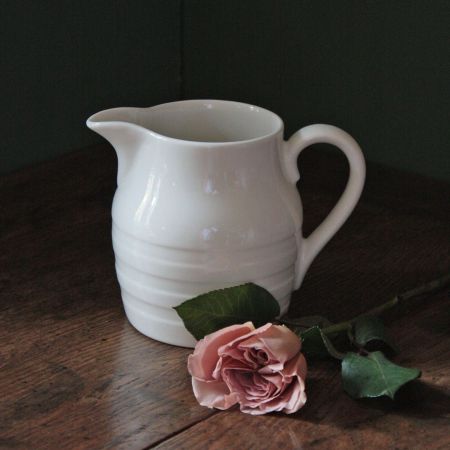 2-Pint English Pottery Jug