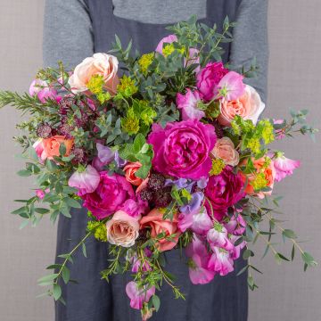 rose and sweet pea jewel bouquet