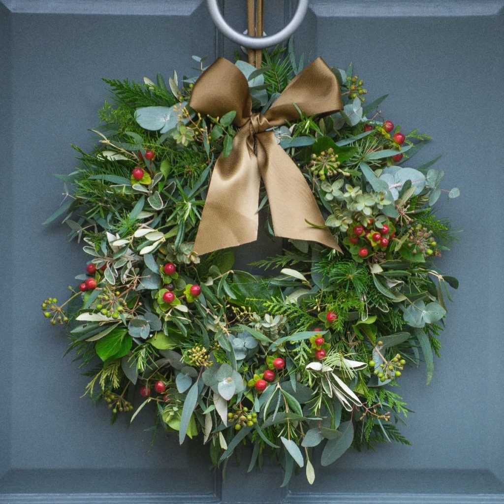 How to Get the Most out of Your HandMade Natural Christmas Wreath