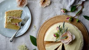 Elderflower-strawberry-cake-recipe-1200-1200