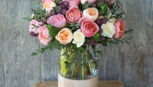 Our Romantic Juliet is not only our best selling bouquet but also makes for an amazing surprise gift