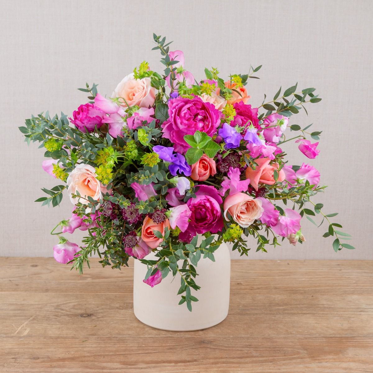 rose_and_sweetpea_jewel_bouquet